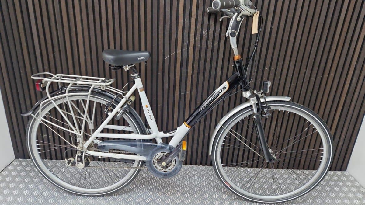 Batavus Cayuca stadsfiets 54 cm zwartwit, vooraanzicht