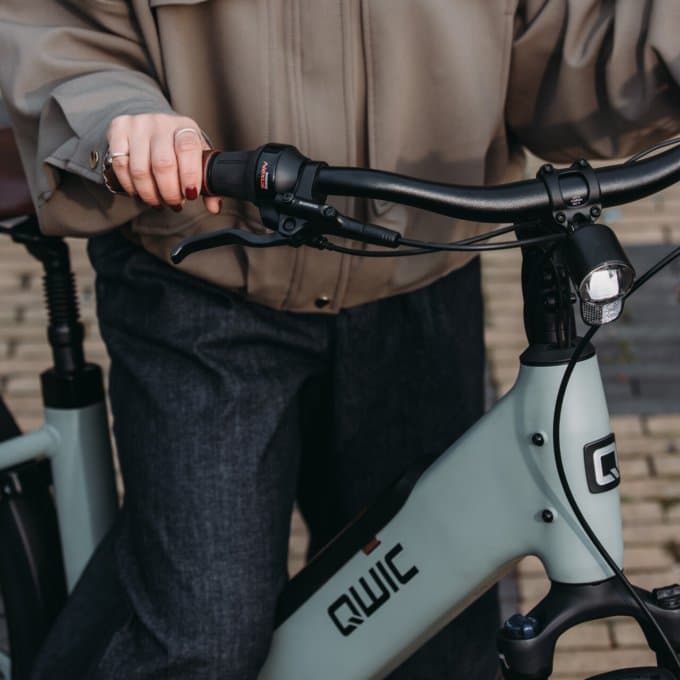 QWIC Elan Daily E-bike 28 50 cm Bosch middenmotor 625Wh (foto 2)
