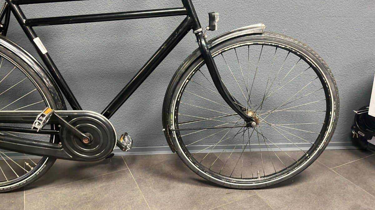 Merkloos Herenfiets 61 cm tweedehands stadsfiets (foto 3)