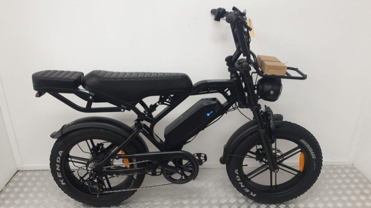 V20 Fatbike 20 inch in zwart, tweedehands