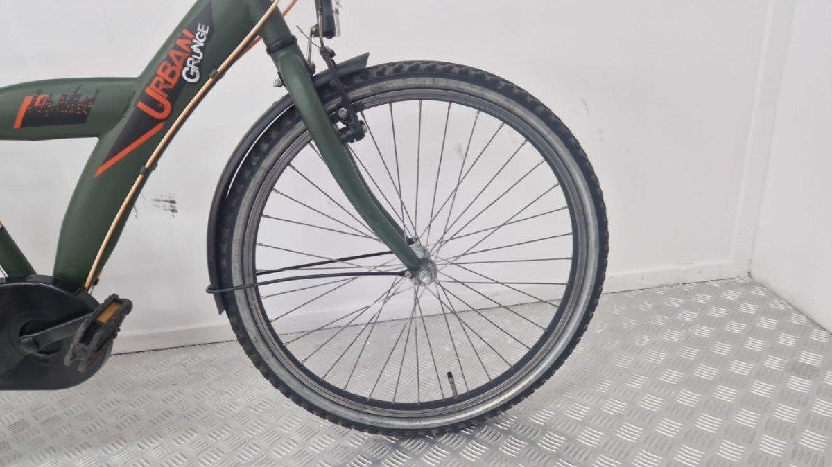 Tweedehands BFK Urban grunge kinderfiets 39 cm foto 3