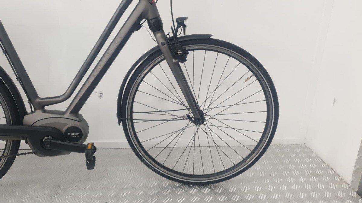 Tweedehands Koga Elektrische stadsfiets bosch middenmotor 400wh 53 cm foto 4