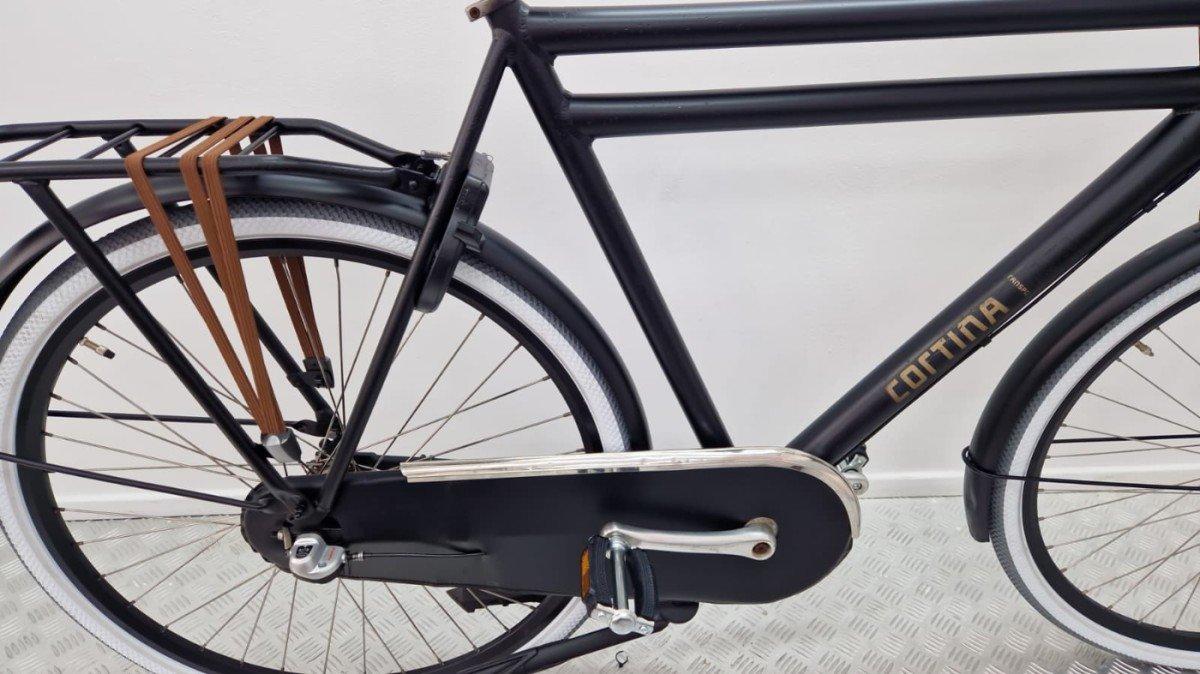 Tweedehands Cortina U4 transportfiets 62 cm foto 3