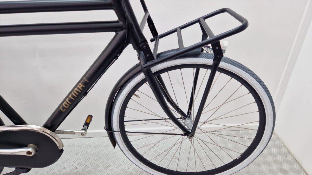 Tweedehands Cortina U4 transportfiets 62 cm foto 2