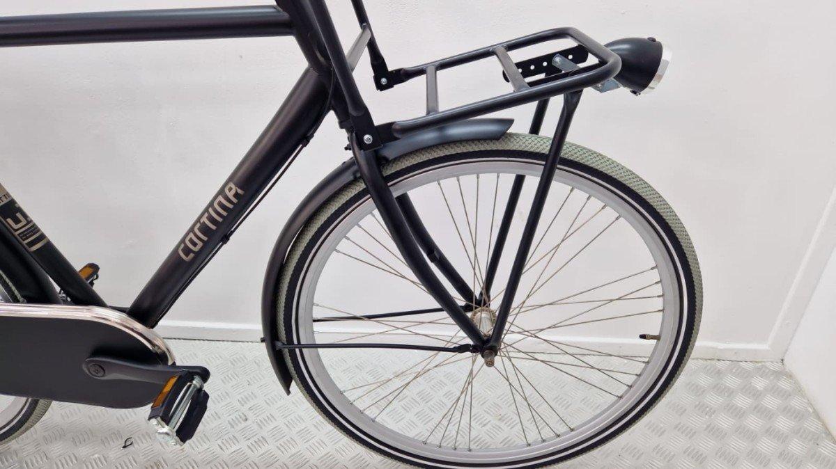 Tweedehands Cortina U1 transportfiets 62 cm foto 2