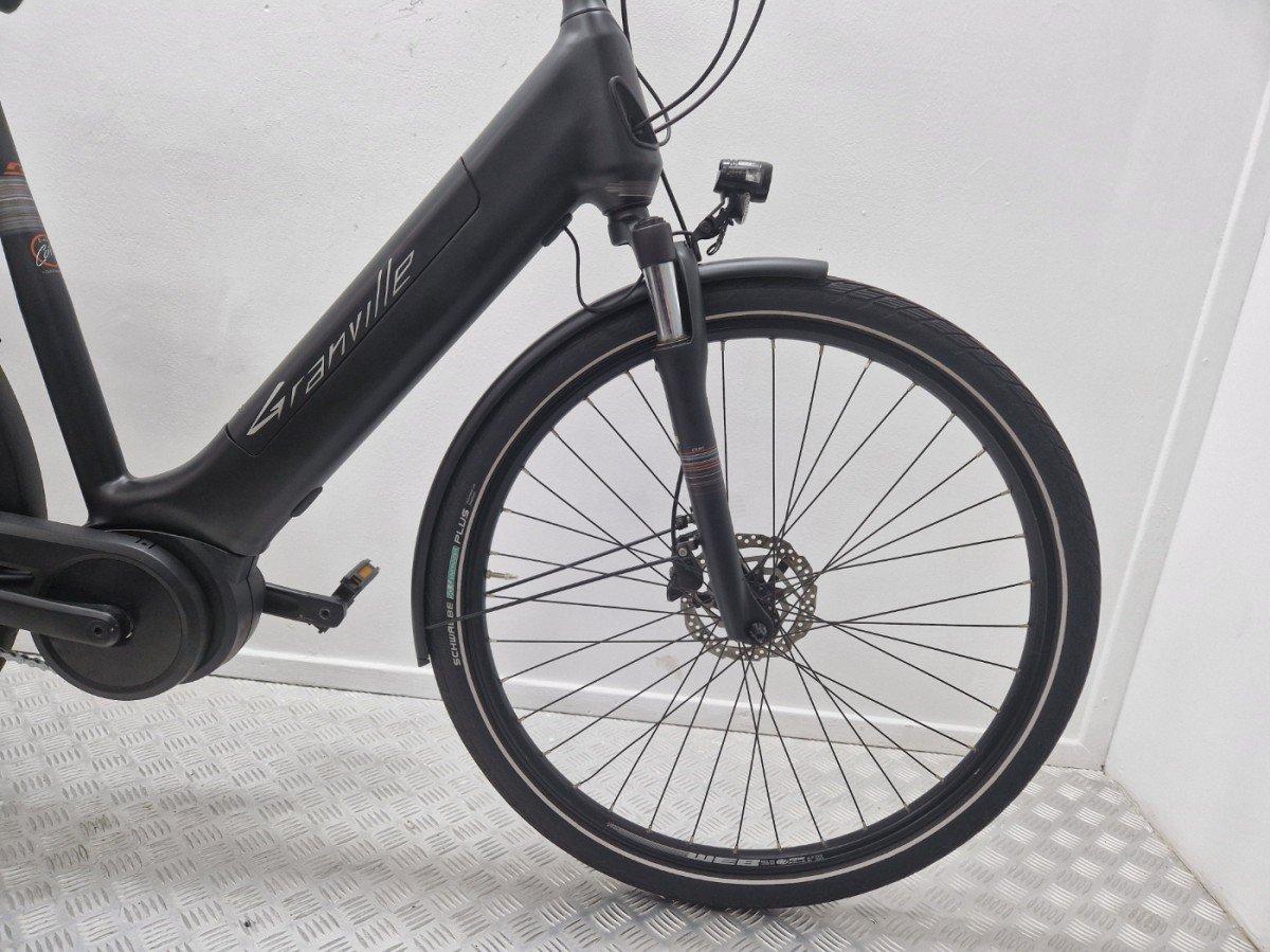 Tweedehands Granville E-Excellence stadsfiets bosch middenmotor 500wh 56 cm foto 4