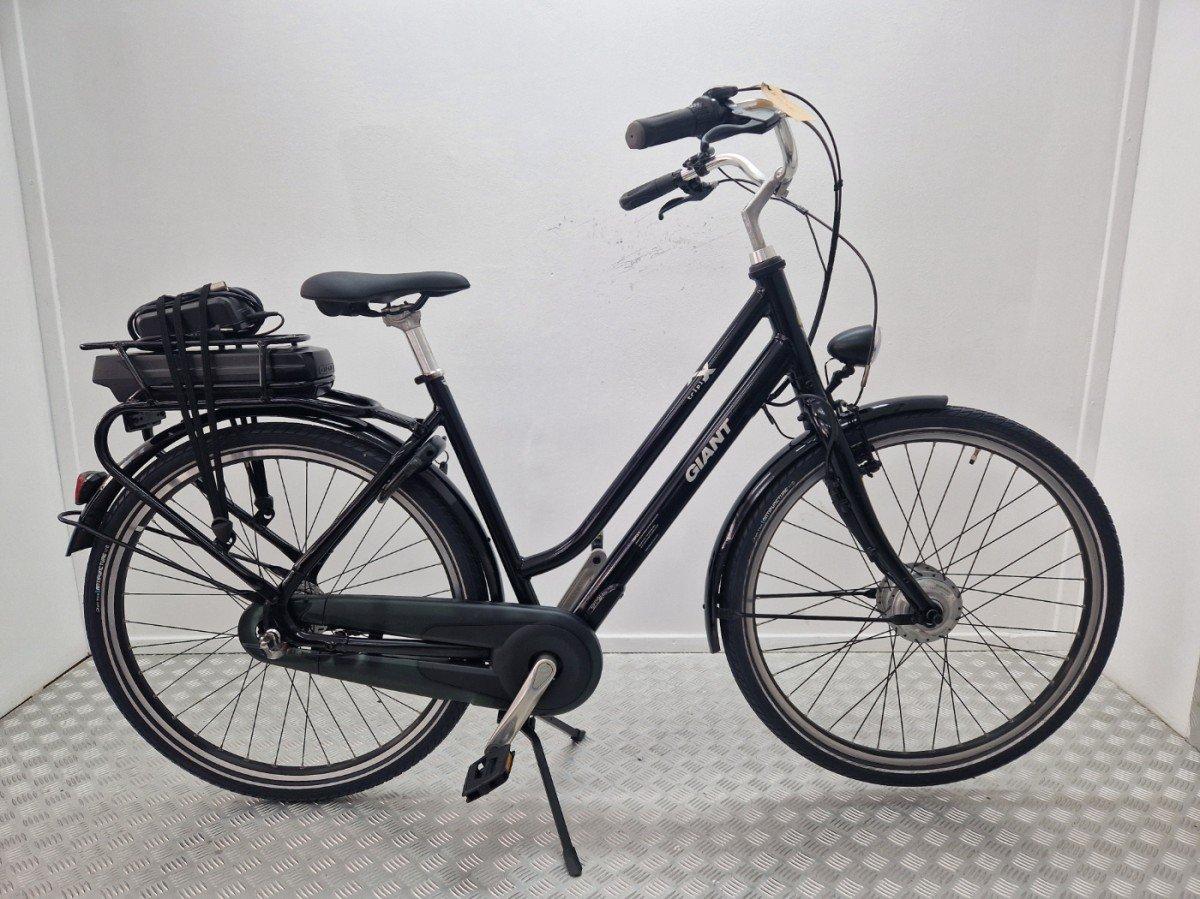 Giant Triple X elektrische stadsfiets zwart, 56cm, voorwielmotor