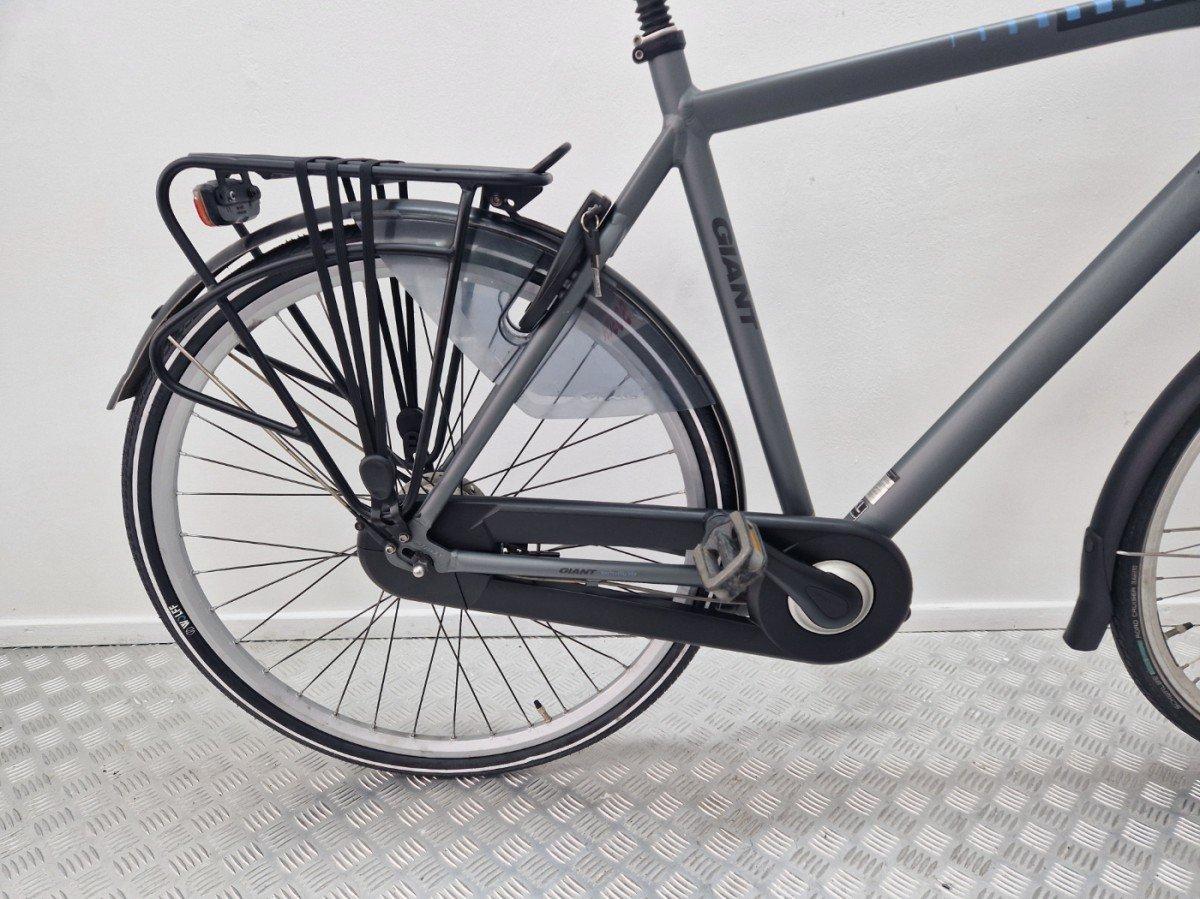 Tweedehands Giant Ultimo stadsfiets 60 cm foto 2
