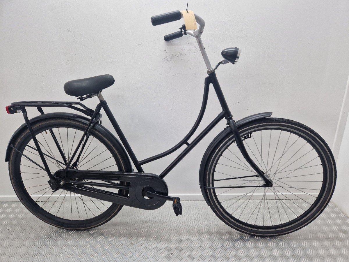 Merkloze zwarte omafiets 28 inch wielen, 56 cm framemaat