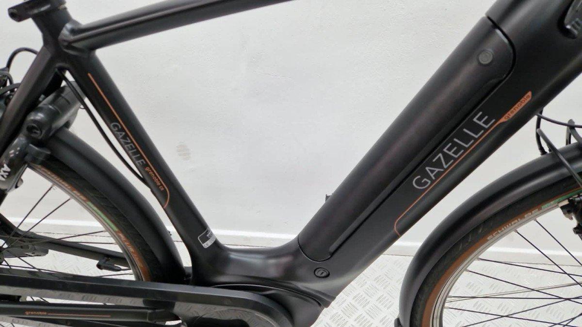 Tweedehands Gazelle Grenoble c8 e-Bike bosch middenmotor 500wh 53 cm foto 3