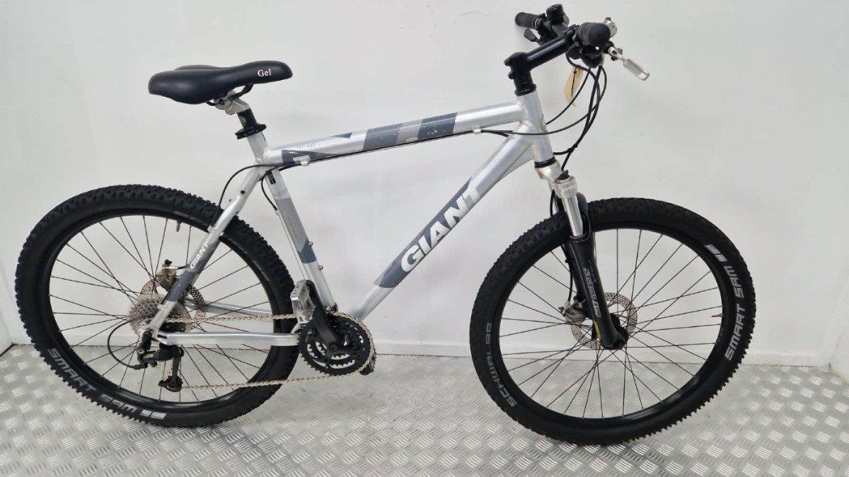 Giant Teraggo mountainbike 28 inch grijs, tweedehands