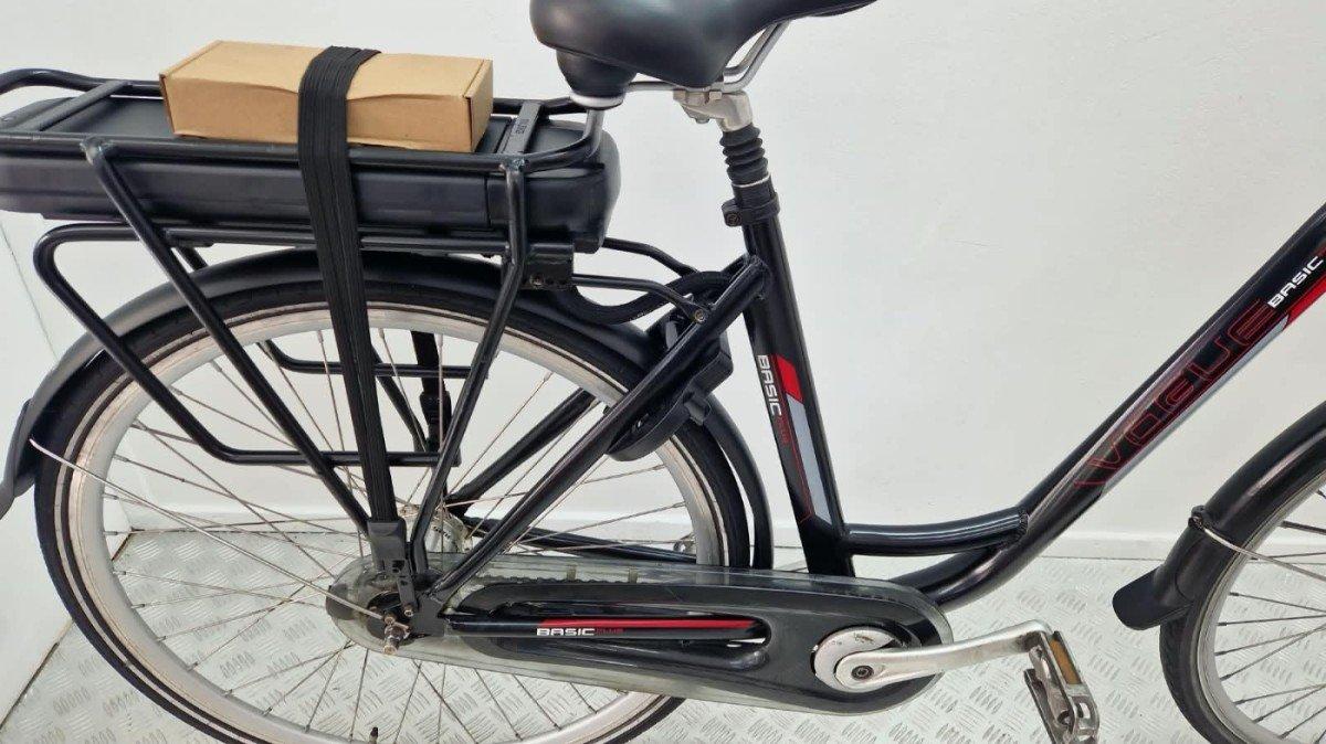 Tweedehands Vogue Basic e-Bike voorwielmotor 468wh 50 cm foto 3