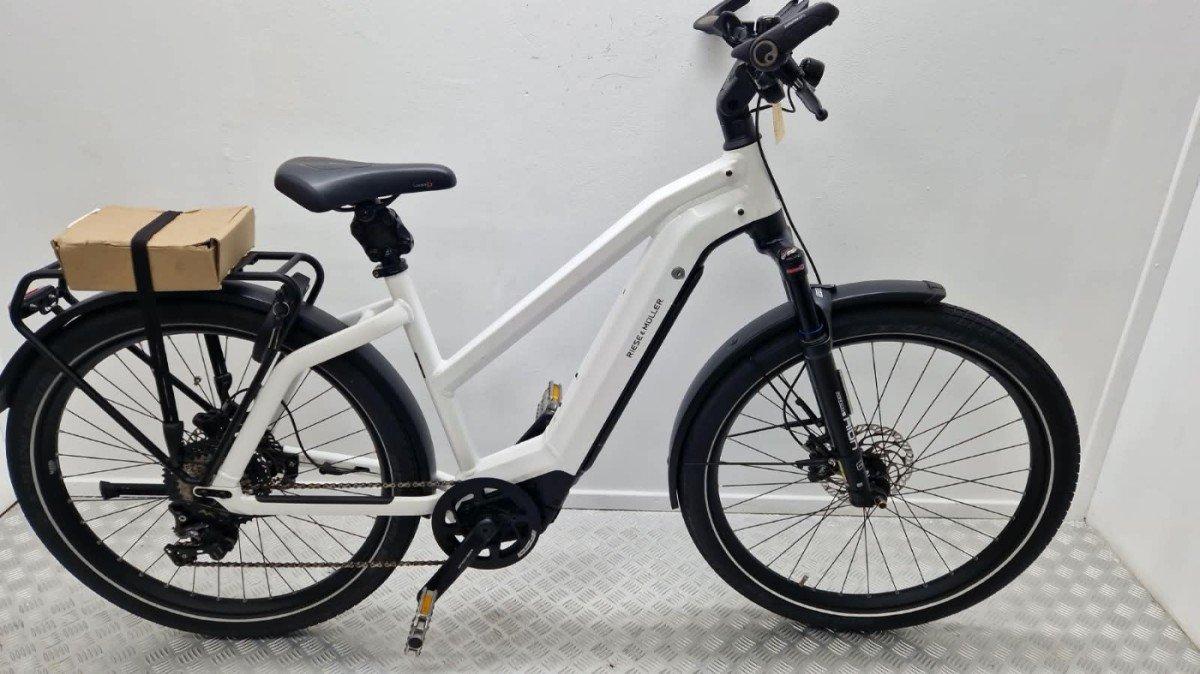 Riese & Müller Charger Mixte 3 Gt wit, tweedehands e-stadsfiets met Bosch motor