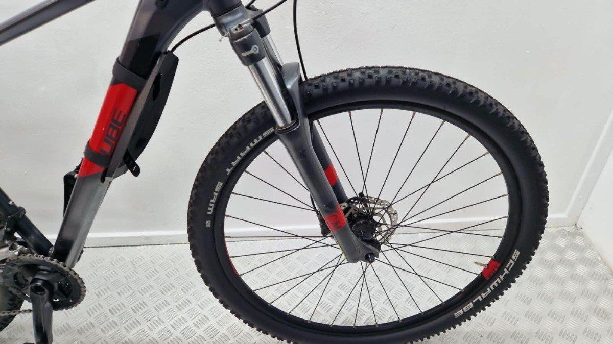 Tweedehands Cube Aim mountainbike 48 cm foto 2