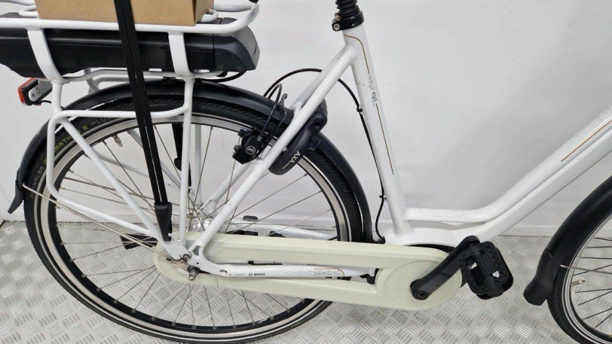 Tweedehands Batavus Wayz e-Go active line e-Bike bosch middenmotor 390wh 57 cm foto 3