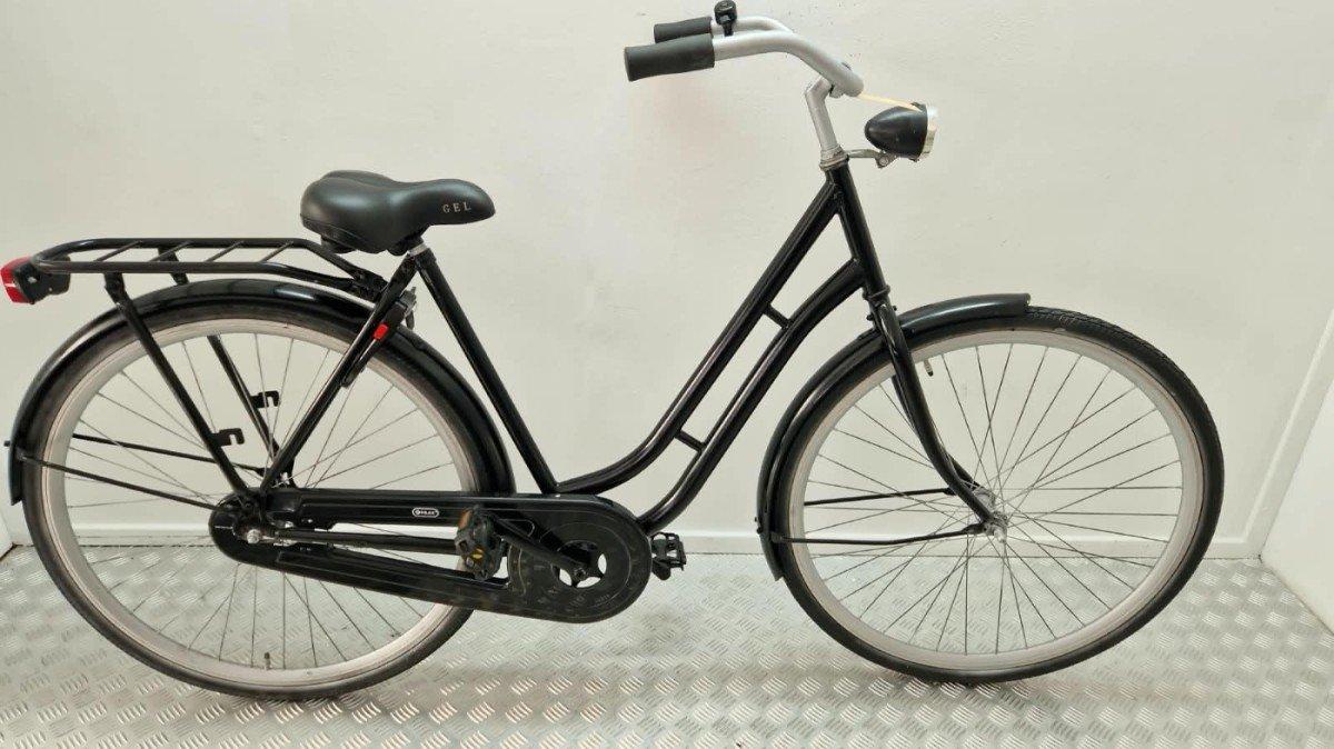 Budgetbike Omafiets 54 cm in zwart, tweedehands stadsfiets met terugtraprem