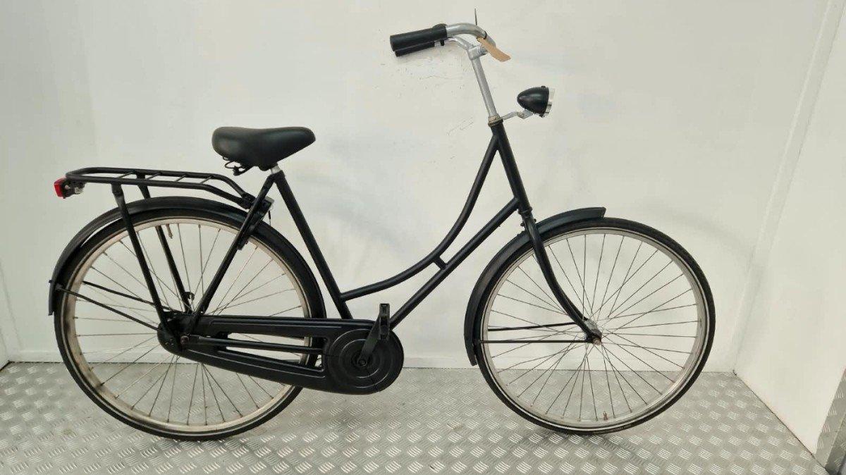 Budgetbike Omafiets zwart 56cm tweedehands familiefiets