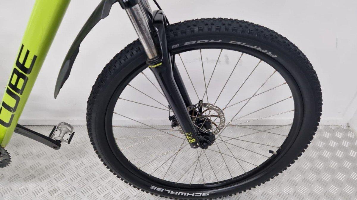 Tweedehands Cube Aim mountainbike 37 cm foto 2