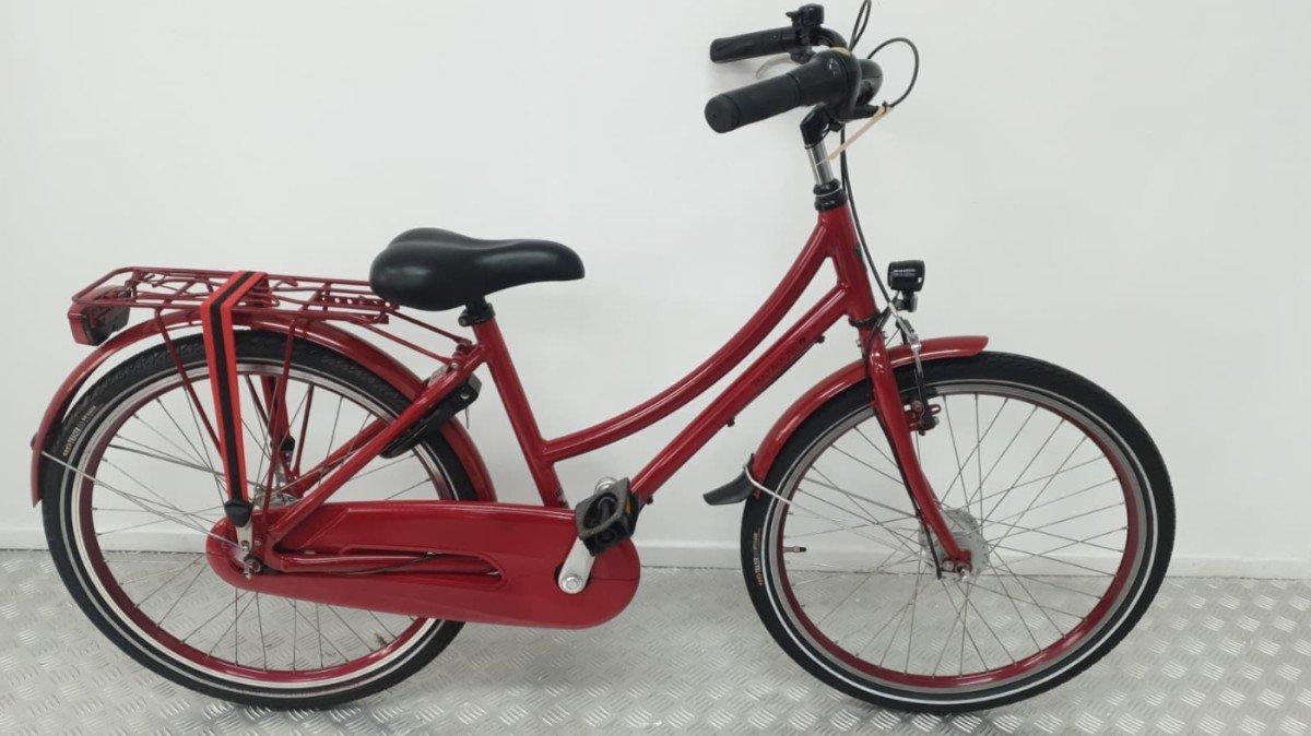 Batavus Bronx kinderfiets 24 inch rood, tweedehands