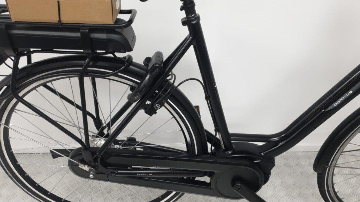 Tweedehands Batavus Wayz e-bike Bosch middenmotor 57 cm foto 3