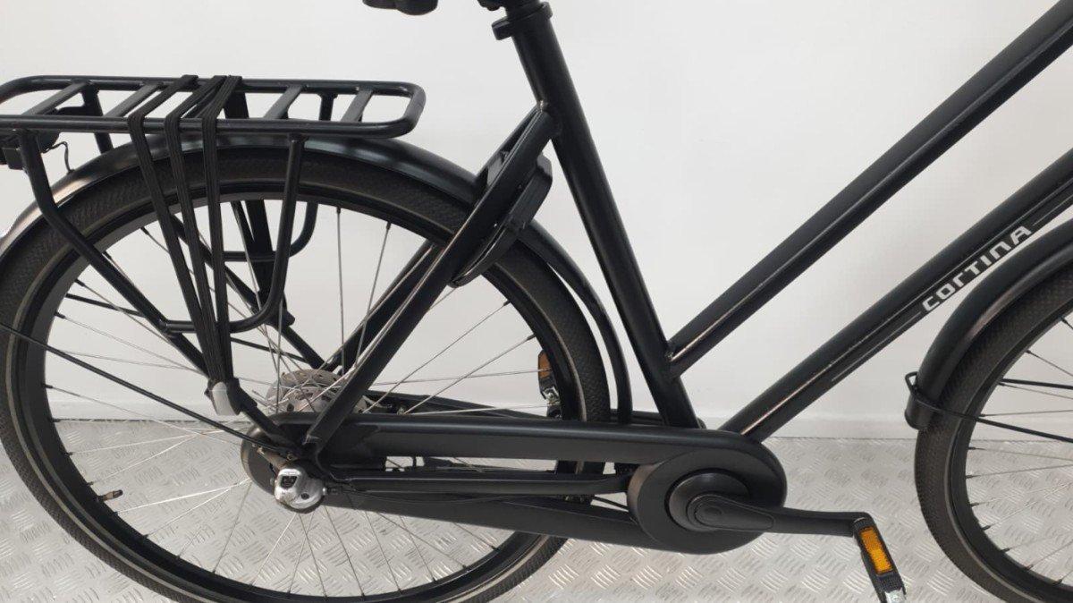 Tweedehands Cortina Foss stadsfiets 57 cm foto 3