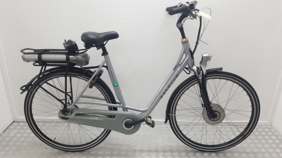 Batavus Monaco stadsfiets blauw, voorwielmotor, 28 inch wielen