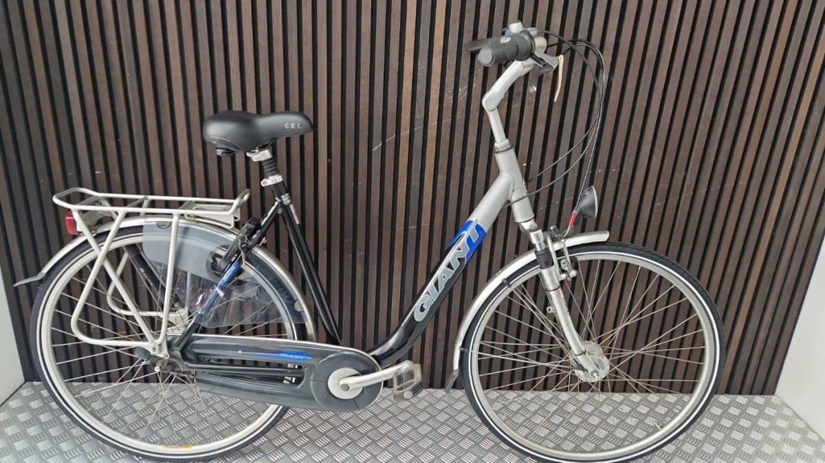 Giant Stadfiets 56 cm in grijs, tweedehands stadsfiets