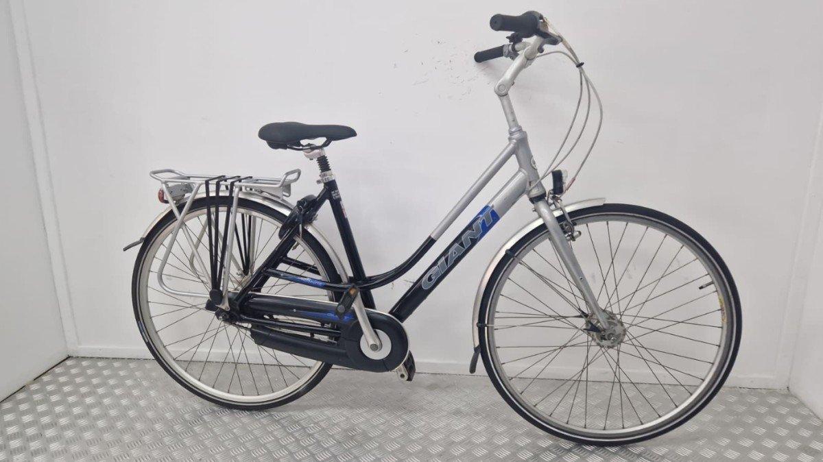 Tweedehands Giant Melbourne 51 cm
