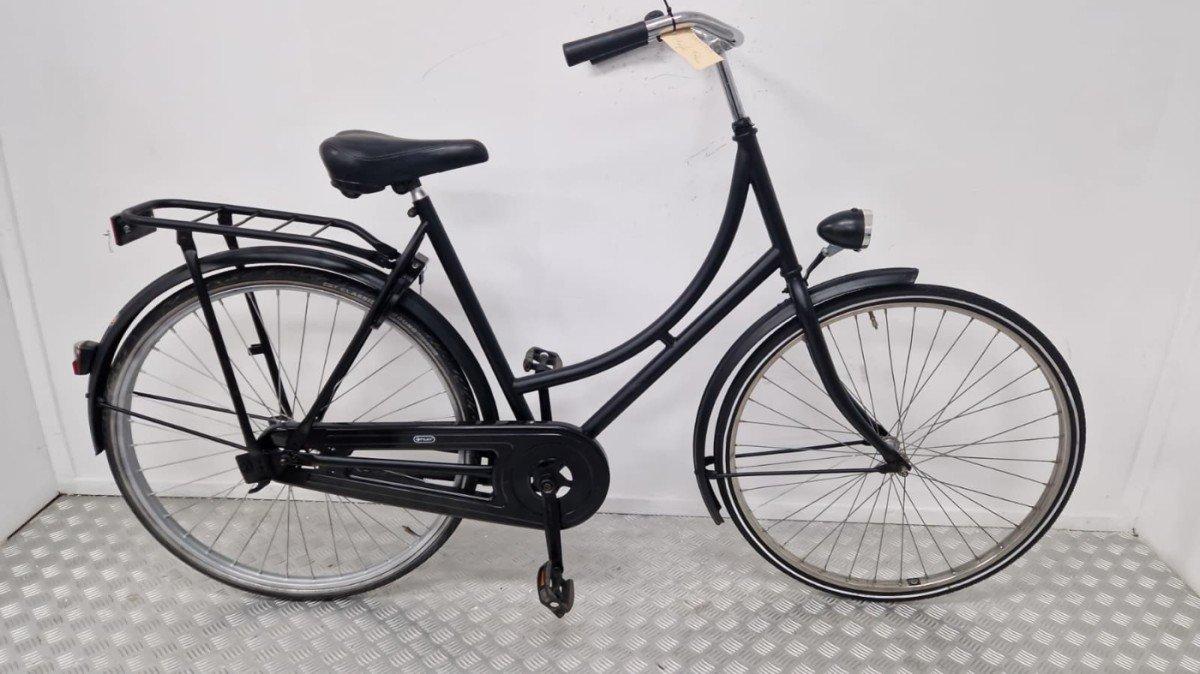 Budgetbike Omafiets zwart 57 cm tweedehands stadsfamiliefietsen