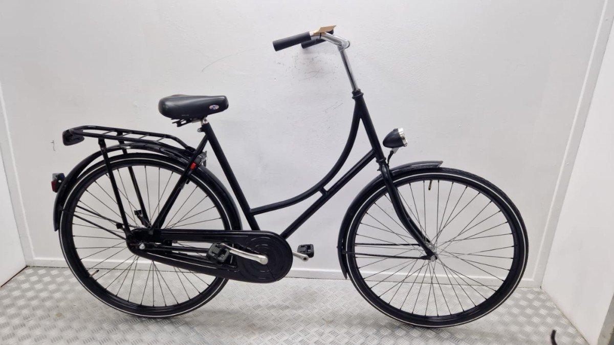 Budgetbike Omafiets zwart 28 inch tweedehands