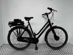 Union E-Curb | Gebruikt | 3 maanden garantie | 28 inch | Dames-56 cm-Zwart
