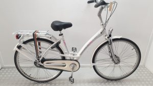 Batavus Mambo | Gebruikt | 3 maanden garantie | 28 inch | Dames-48 cm-Wit