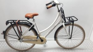 Cortina U4 | Gebruikt | 3 maanden garantie | 26 inch | Meisjes-Wit