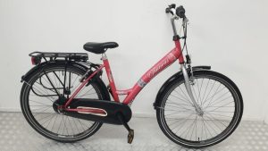 Sparta Famous | Gebruikt | 3 maanden garantie | 26 inch | Meisjes-Rood